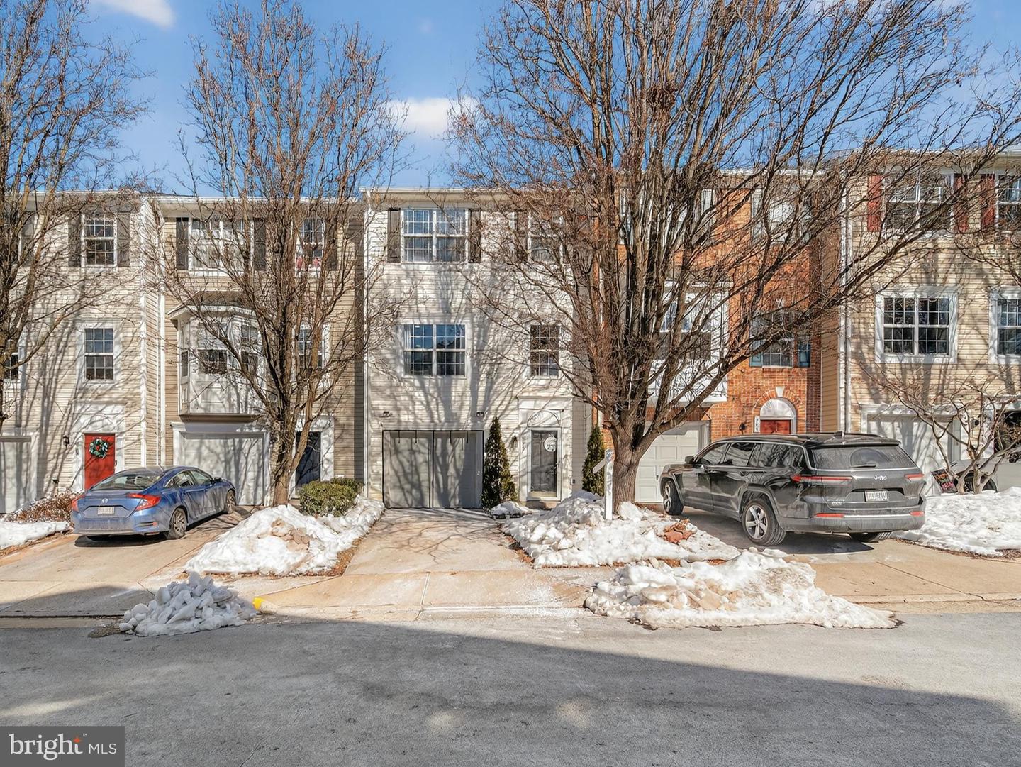 564 SPARKLEBERRY TER NE, LEESBURG, Virginia 20176, 3 Bedrooms Bedrooms, ,3 BathroomsBathrooms,Residential,For sale,564 SPARKLEBERRY TER NE,VALO2110426 MLS # VALO2110426