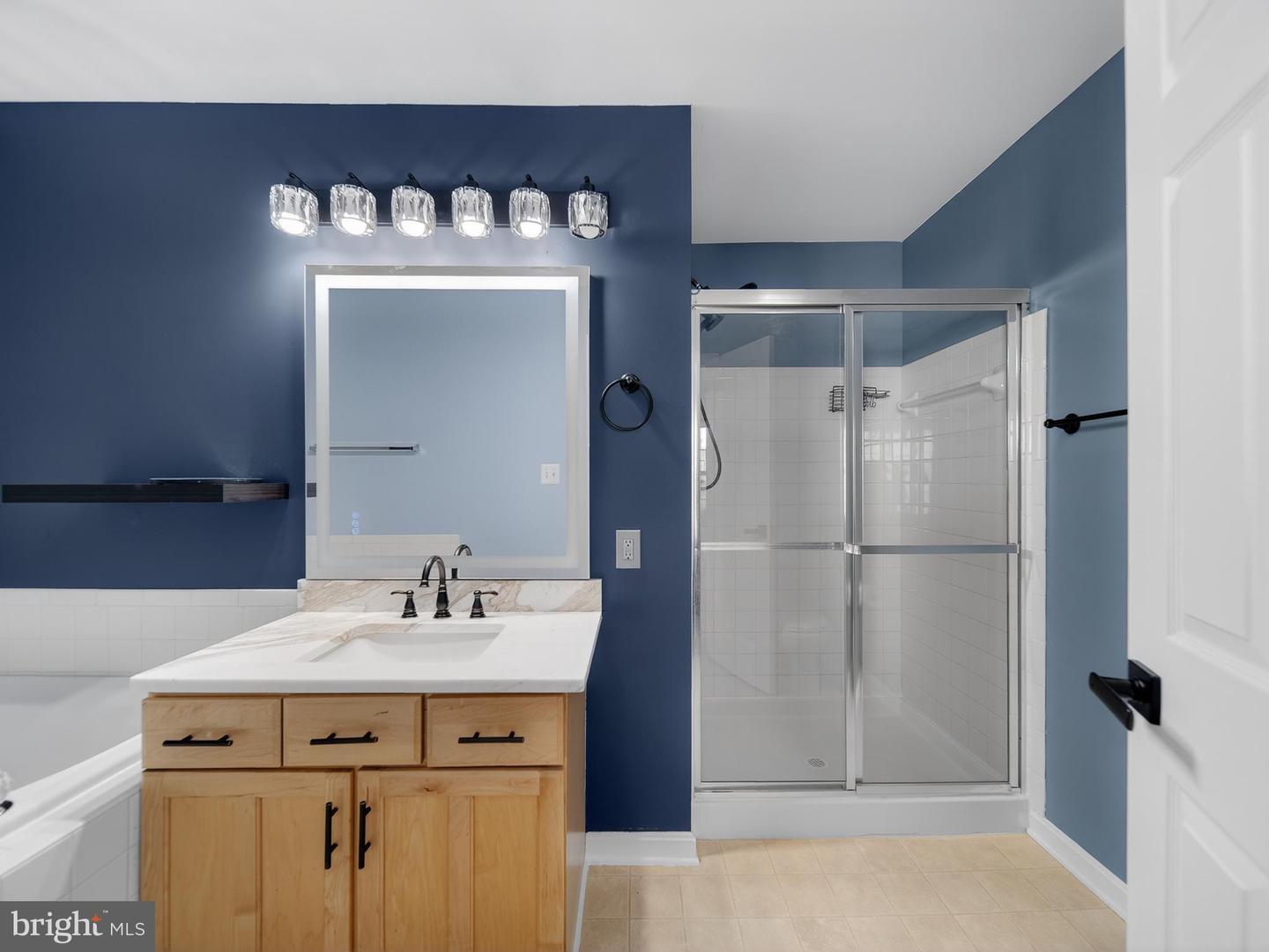 564 SPARKLEBERRY TER NE, LEESBURG, Virginia 20176, 3 Bedrooms Bedrooms, ,3 BathroomsBathrooms,Residential,For sale,564 SPARKLEBERRY TER NE,VALO2110426 MLS # VALO2110426