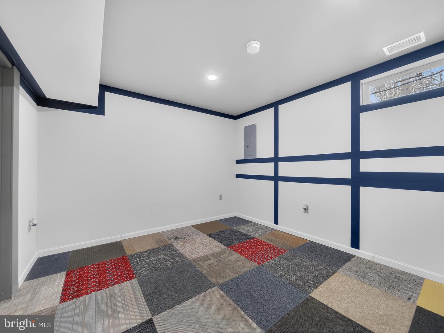 564 SPARKLEBERRY TER NE, LEESBURG, Virginia 20176, 3 Bedrooms Bedrooms, ,3 BathroomsBathrooms,Residential,For sale,564 SPARKLEBERRY TER NE,VALO2110426 MLS # VALO2110426