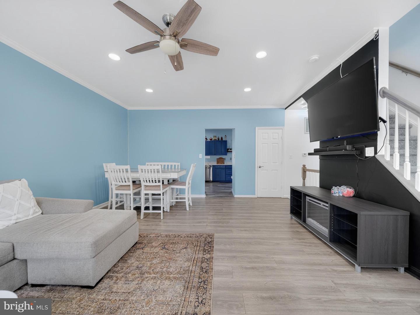 564 SPARKLEBERRY TER NE, LEESBURG, Virginia 20176, 3 Bedrooms Bedrooms, ,3 BathroomsBathrooms,Residential,For sale,564 SPARKLEBERRY TER NE,VALO2110426 MLS # VALO2110426