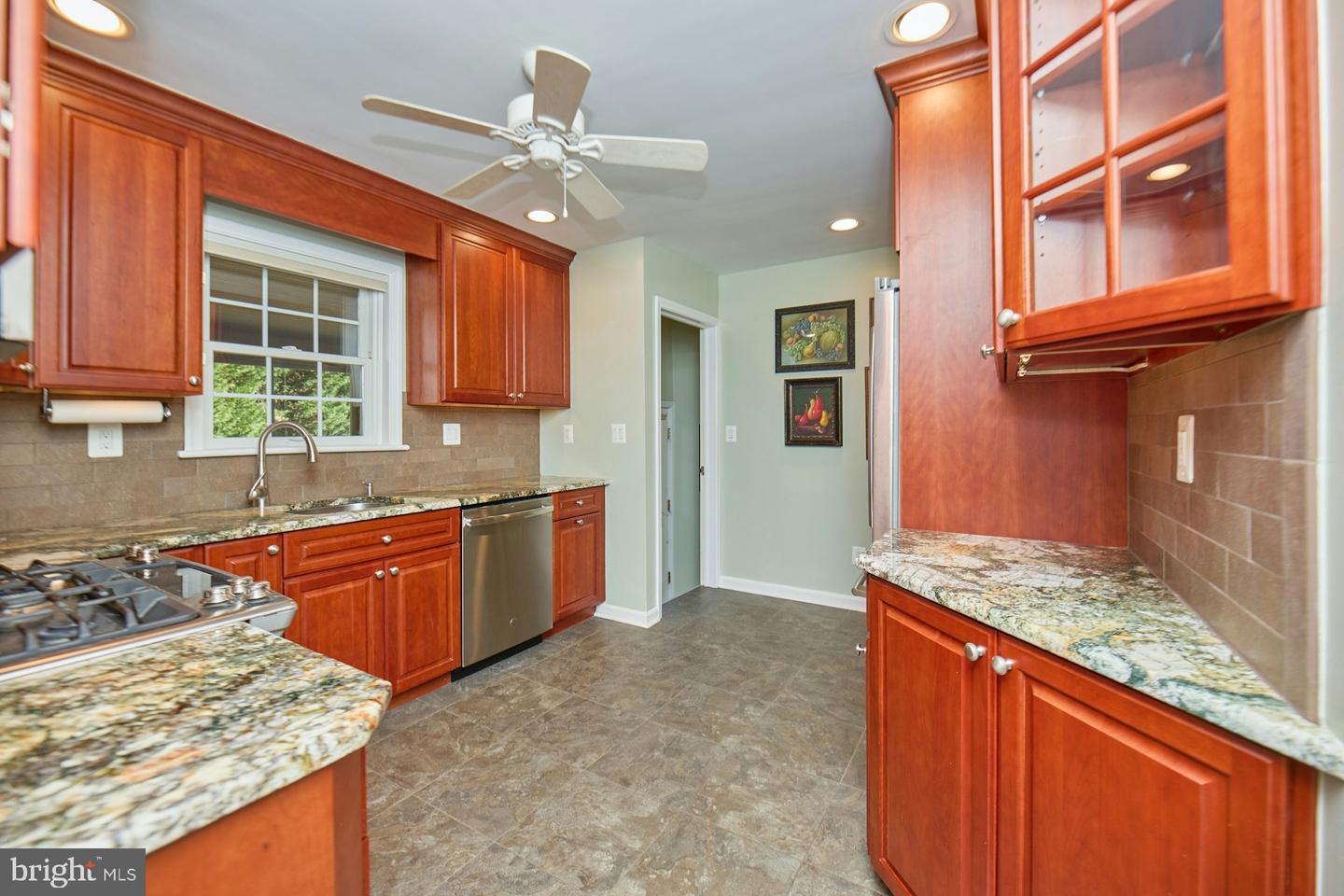 3032 CRANE DR, FALLS CHURCH, Virginia 22042, 3 Bedrooms Bedrooms, ,3 BathroomsBathrooms,Residential,For sale,3032 CRANE DR,VAFX2278504 MLS # VAFX2278504