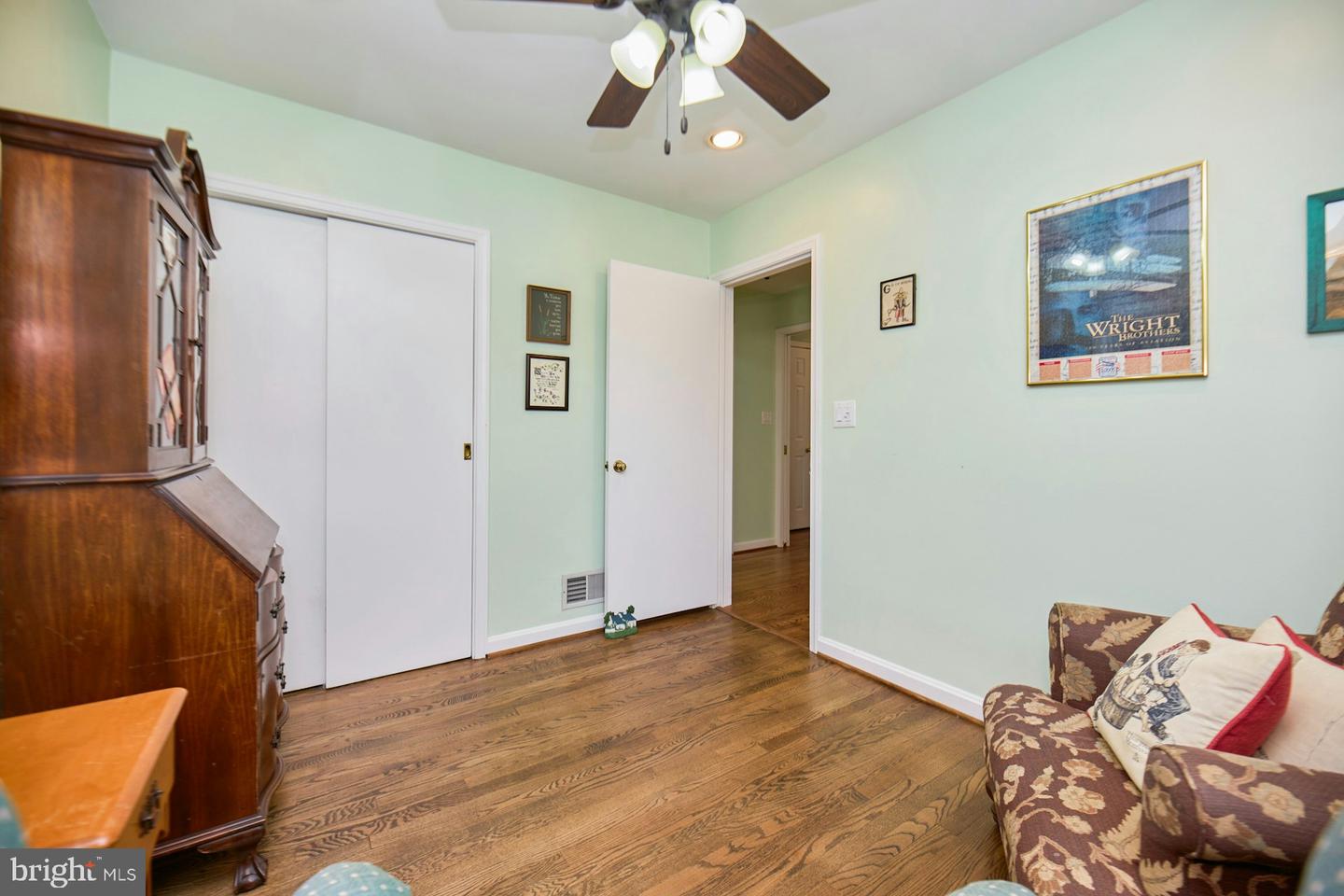 3032 CRANE DR, FALLS CHURCH, Virginia 22042, 3 Bedrooms Bedrooms, ,3 BathroomsBathrooms,Residential,For sale,3032 CRANE DR,VAFX2278504 MLS # VAFX2278504