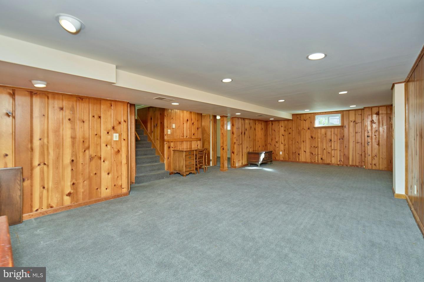 3032 CRANE DR, FALLS CHURCH, Virginia 22042, 3 Bedrooms Bedrooms, ,3 BathroomsBathrooms,Residential,For sale,3032 CRANE DR,VAFX2278504 MLS # VAFX2278504