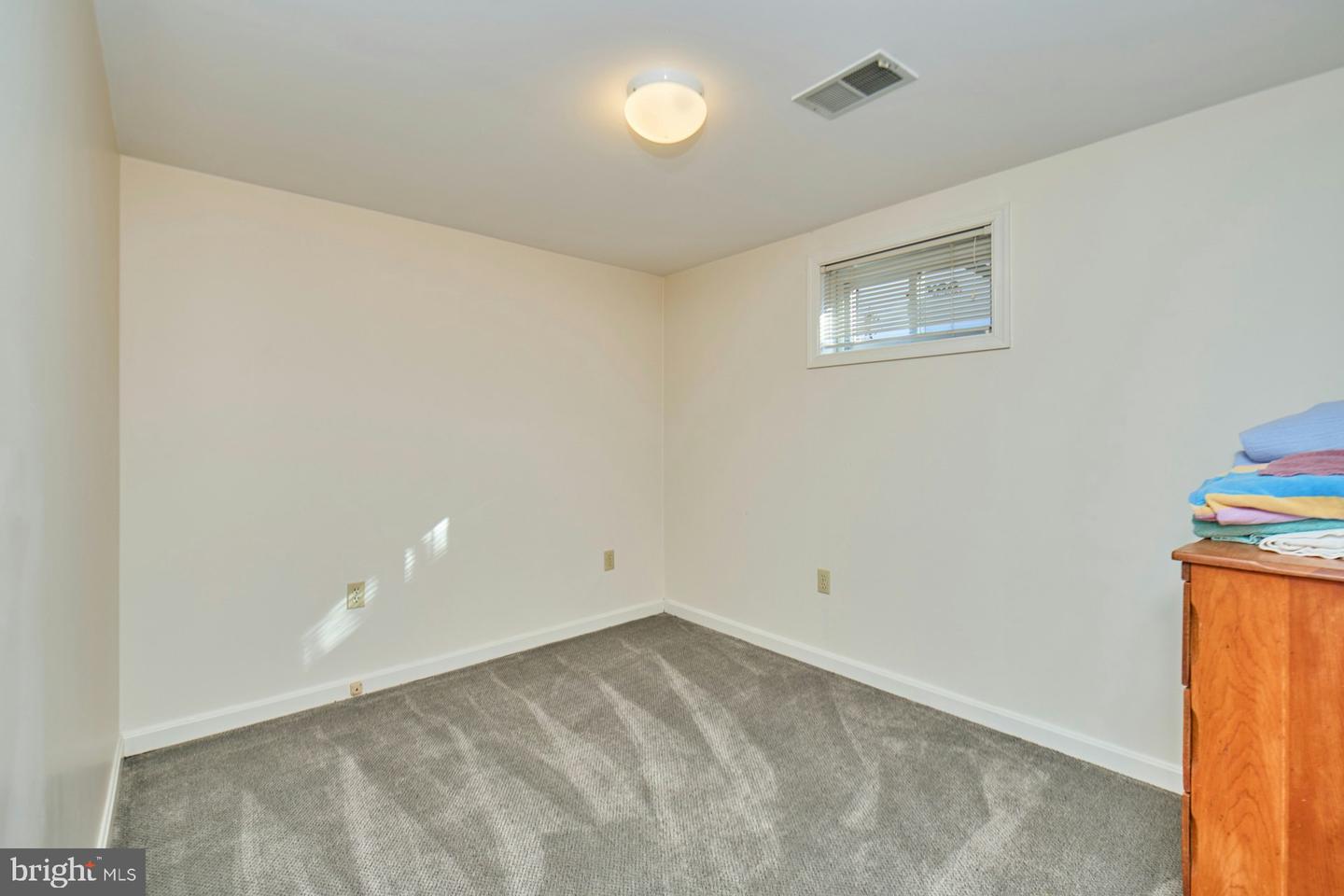 3032 CRANE DR, FALLS CHURCH, Virginia 22042, 3 Bedrooms Bedrooms, ,3 BathroomsBathrooms,Residential,For sale,3032 CRANE DR,VAFX2278504 MLS # VAFX2278504