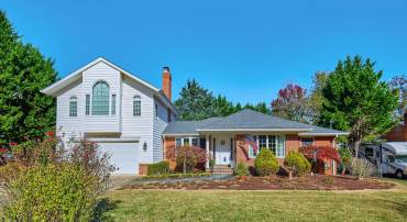 3032 CRANE DR, FALLS CHURCH, Virginia 22042, 3 Bedrooms Bedrooms, ,3 BathroomsBathrooms,Residential,For sale,3032 CRANE DR,VAFX2278504 MLS # VAFX2278504