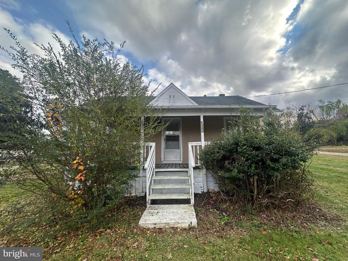 6514 OLD PLANK RD, FREDERICKSBURG, Virginia 22407, 2 Bedrooms Bedrooms, ,1 BathroomBathrooms,Residential,For sale,6514 OLD PLANK RD,VASP2037508 MLS # VASP2037508