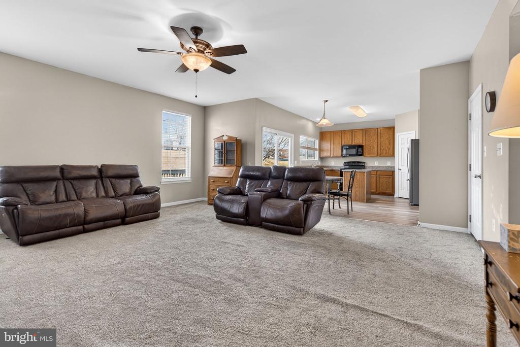 2013 GOLD FINCH DR, CULPEPER, Virginia 22701, 4 Bedrooms Bedrooms, ,3 BathroomsBathrooms,Residential,2013 GOLD FINCH DR,VACU2012646 MLS # VACU2012646