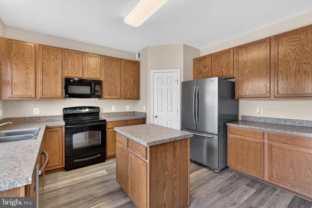 2013 GOLD FINCH DR, CULPEPER, Virginia 22701, 4 Bedrooms Bedrooms, ,3 BathroomsBathrooms,Residential,2013 GOLD FINCH DR,VACU2012646 MLS # VACU2012646