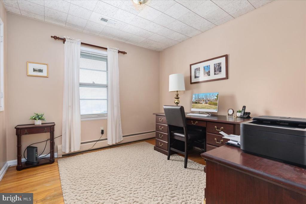 6670 KELLY RD, WARRENTON, Virginia, 5 Bedrooms Bedrooms, ,3 BathroomsBathrooms,Residential,6670 KELLY RD,VAFQ2020534 MLS # VAFQ2020534