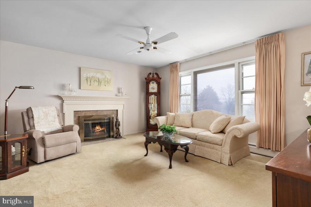 6670 KELLY RD, WARRENTON, Virginia, 5 Bedrooms Bedrooms, ,3 BathroomsBathrooms,Residential,6670 KELLY RD,VAFQ2020534 MLS # VAFQ2020534