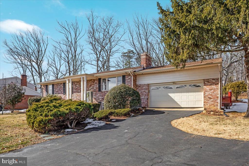 6670 KELLY RD, WARRENTON, Virginia, 5 Bedrooms Bedrooms, ,3 BathroomsBathrooms,Residential,6670 KELLY RD,VAFQ2020534 MLS # VAFQ2020534