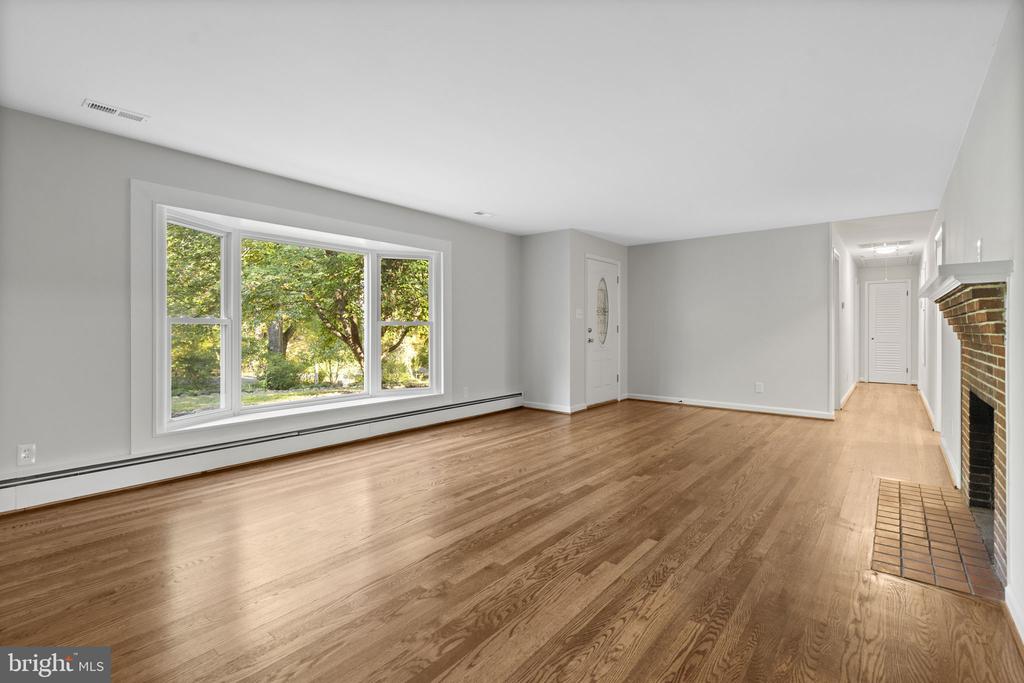 6741 MAXWELL AVE, WARRENTON, Virginia, 3 Bedrooms Bedrooms, ,2 BathroomsBathrooms,Residential,6741 MAXWELL AVE,VAFQ2020596 MLS # VAFQ2020596