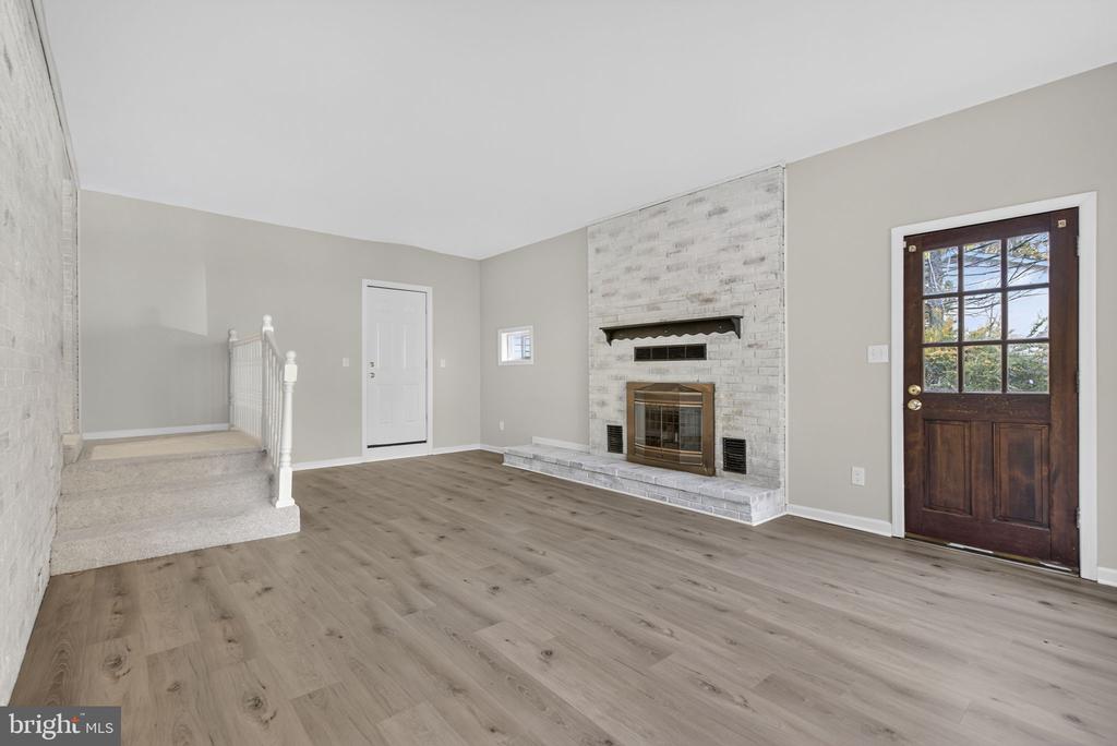 6741 MAXWELL AVE, WARRENTON, Virginia, 3 Bedrooms Bedrooms, ,2 BathroomsBathrooms,Residential,6741 MAXWELL AVE,VAFQ2020596 MLS # VAFQ2020596