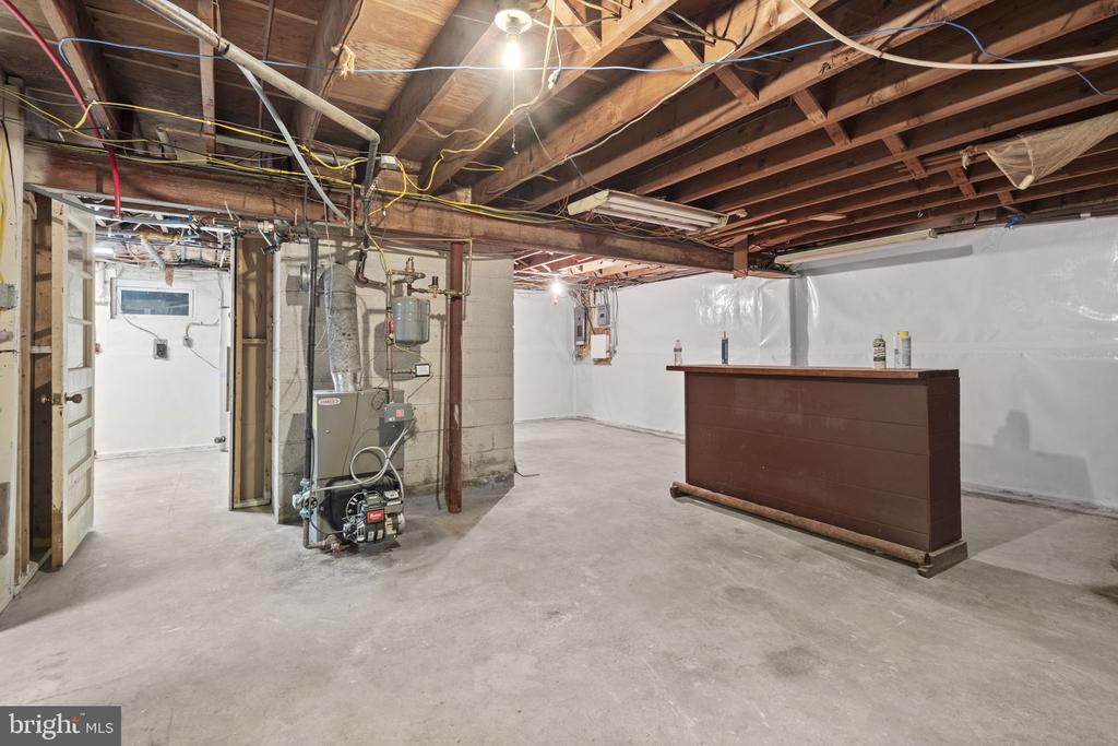 6741 MAXWELL AVE, WARRENTON, Virginia, 3 Bedrooms Bedrooms, ,2 BathroomsBathrooms,Residential,6741 MAXWELL AVE,VAFQ2020596 MLS # VAFQ2020596