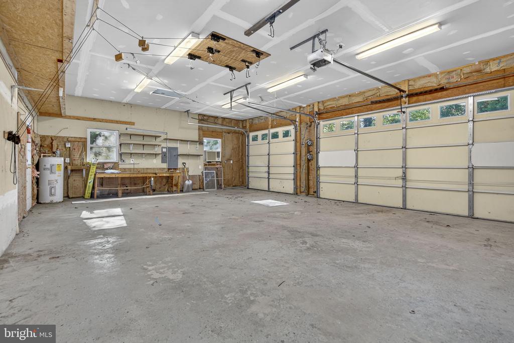 6741 MAXWELL AVE, WARRENTON, Virginia, 3 Bedrooms Bedrooms, ,2 BathroomsBathrooms,Residential,6741 MAXWELL AVE,VAFQ2020596 MLS # VAFQ2020596