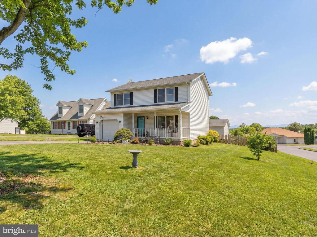 1524 KESTRAL CT, CULPEPER, Virginia 22701, 3 Bedrooms Bedrooms, ,2 BathroomsBathrooms,Residential,1524 KESTRAL CT,VACU2012692 MLS # VACU2012692