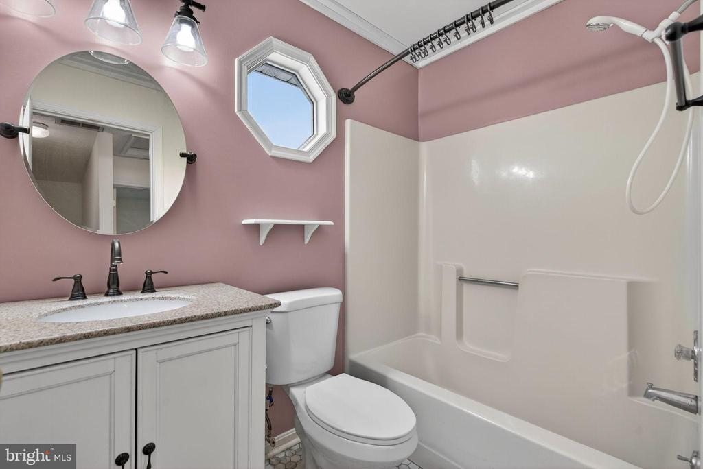 1524 KESTRAL CT, CULPEPER, Virginia 22701, 3 Bedrooms Bedrooms, ,2 BathroomsBathrooms,Residential,1524 KESTRAL CT,VACU2012692 MLS # VACU2012692