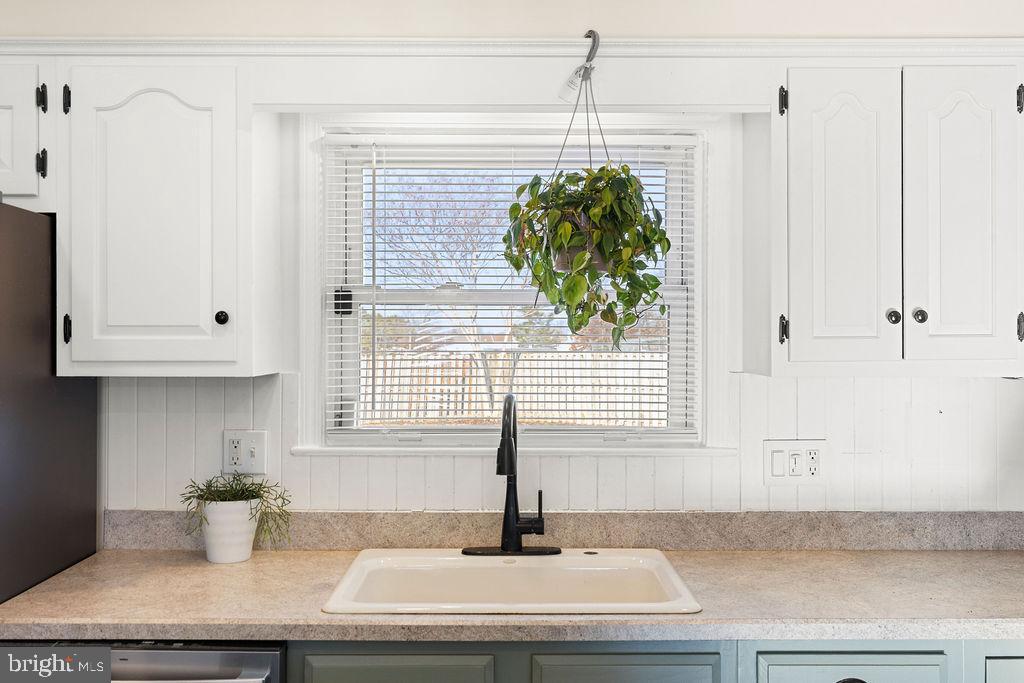 503 S MAPLE CT, STERLING, Virginia 20164, 4 Bedrooms Bedrooms, ,2 BathroomsBathrooms,Residential,For sale,503 S MAPLE CT,VALO2110996 MLS # VALO2110996 503 S MAPLE CT, STERLING, Virginia 20164, 4 Bedrooms Bedrooms, ,2 BathroomsBathrooms,Residential,For sale,503 S MAPLE CT,VALO2110996 MLS # VALO2110996