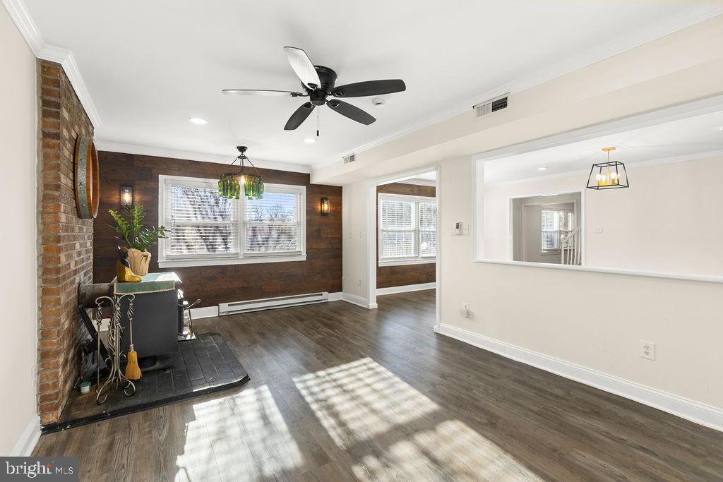 503 S MAPLE CT, STERLING, Virginia 20164, 4 Bedrooms Bedrooms, ,2 BathroomsBathrooms,Residential,For sale,503 S MAPLE CT,VALO2110996 MLS # VALO2110996 503 S MAPLE CT, STERLING, Virginia 20164, 4 Bedrooms Bedrooms, ,2 BathroomsBathrooms,Residential,For sale,503 S MAPLE CT,VALO2110996 MLS # VALO2110996