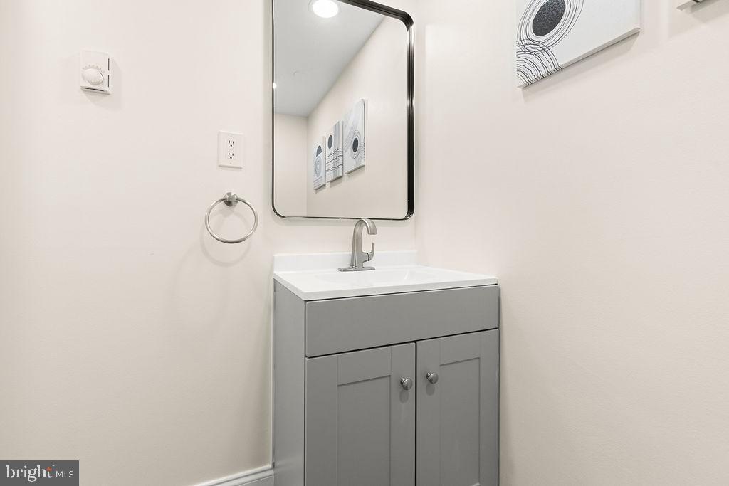 503 S MAPLE CT, STERLING, Virginia 20164, 4 Bedrooms Bedrooms, ,2 BathroomsBathrooms,Residential,For sale,503 S MAPLE CT,VALO2110996 MLS # VALO2110996 503 S MAPLE CT, STERLING, Virginia 20164, 4 Bedrooms Bedrooms, ,2 BathroomsBathrooms,Residential,For sale,503 S MAPLE CT,VALO2110996 MLS # VALO2110996