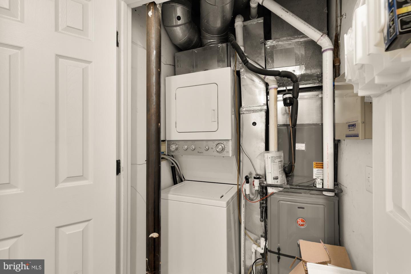 1512 PARK RD NW #2, WASHINGTON, District Of Columbia 20010, 2 Bedrooms Bedrooms, ,2 BathroomsBathrooms,Residential,For sale,1512 PARK RD NW #2,DCDC2231900 MLS # DCDC2231900