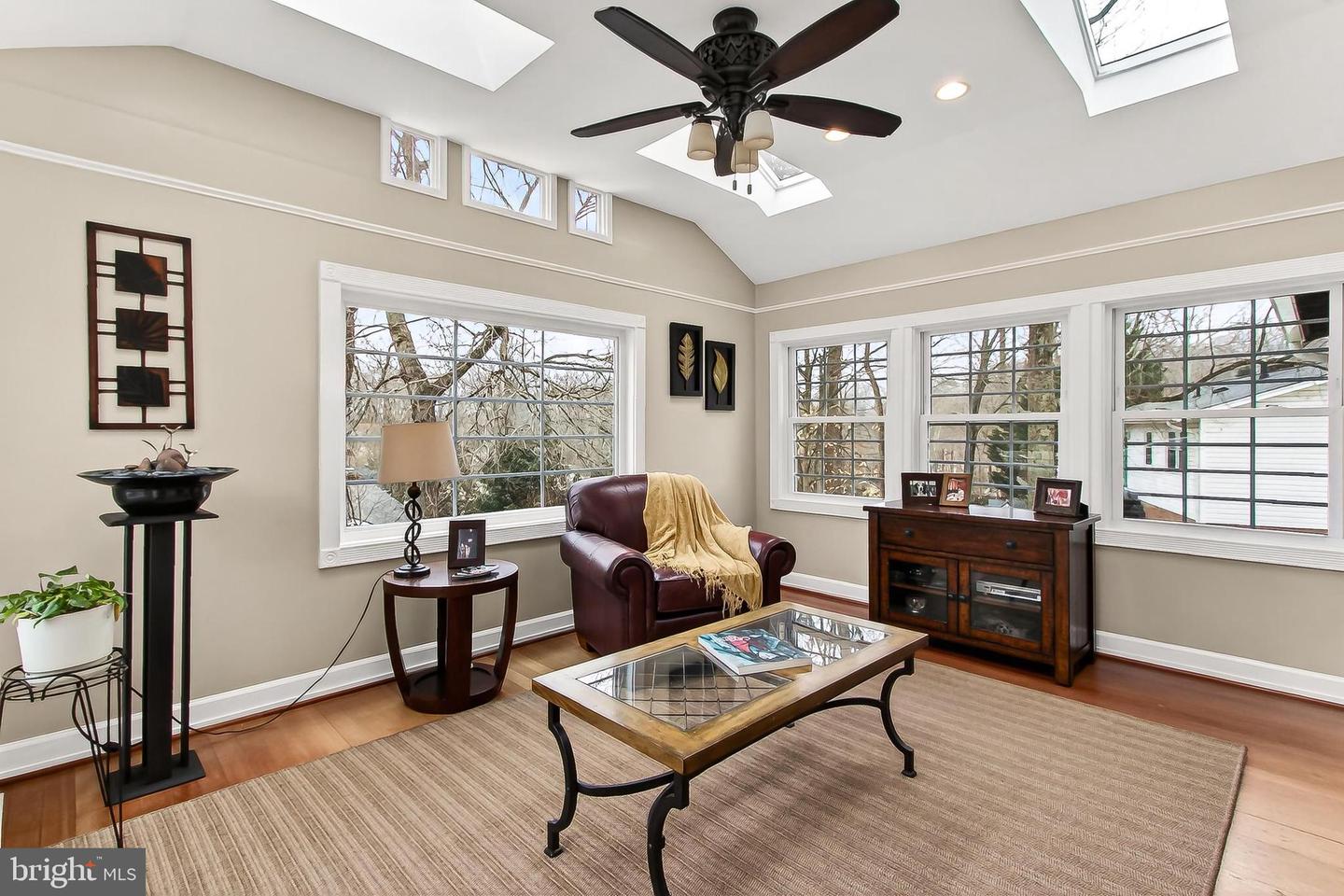 7217 GALGATE DR, SPRINGFIELD, Virginia 22153, 4 Bedrooms Bedrooms, ,3 BathroomsBathrooms,Residential,For sale,7217 GALGATE DR,VAFX2279446 MLS # VAFX2279446