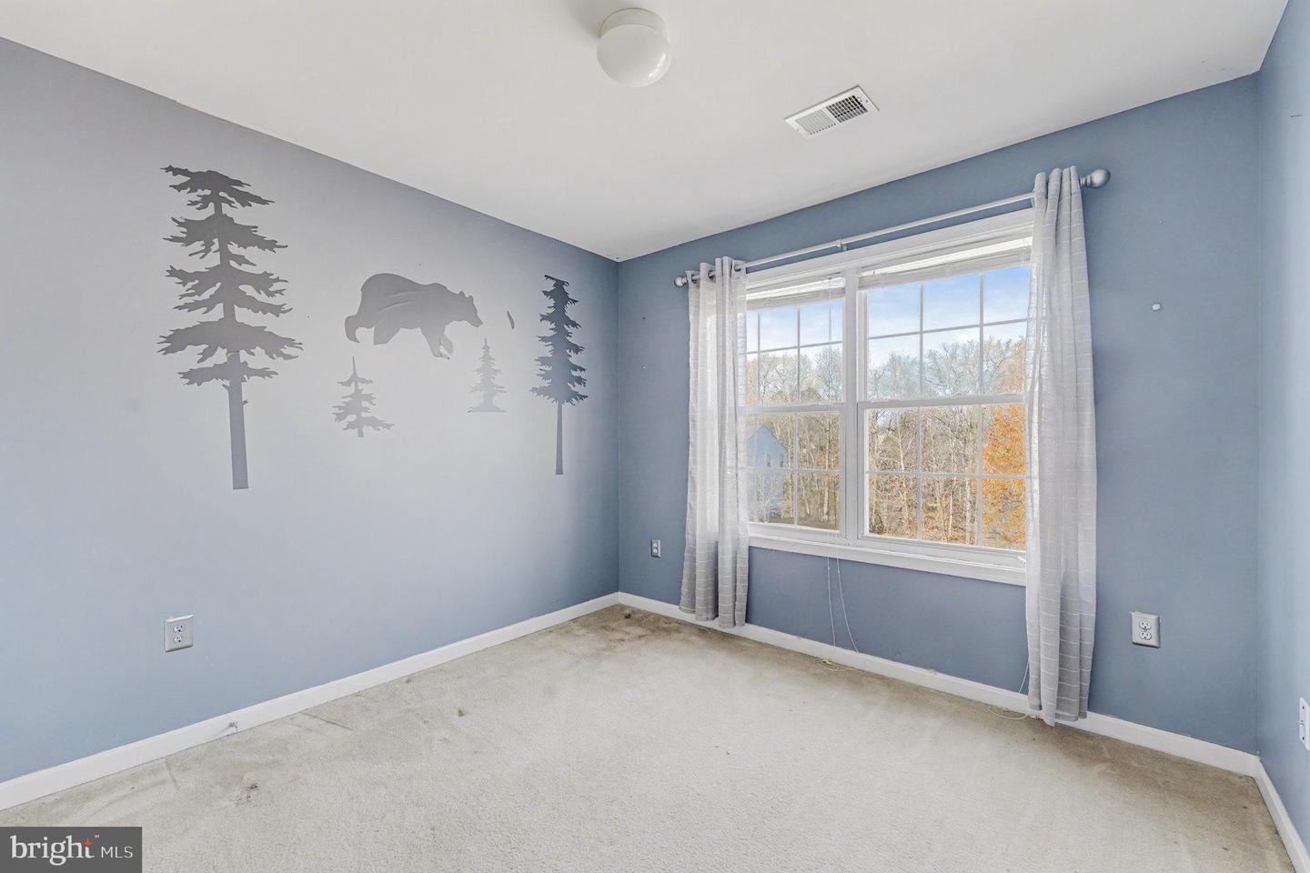 51 WOODLEIGH LN, STAFFORD, Virginia 22556, 5 Bedrooms Bedrooms, ,3 BathroomsBathrooms,Residential,For sale,51 WOODLEIGH LN,VAST2044480 MLS # VAST2044480