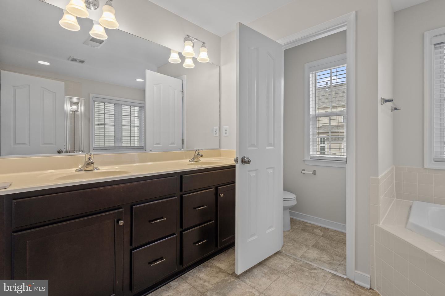 1924 JUNIPER DR, CULPEPER, Virginia 22701, 4 Bedrooms Bedrooms, ,2 BathroomsBathrooms,Residential,For sale,1924 JUNIPER DR,VACU2012200 MLS # VACU2012200 1924 JUNIPER DR, CULPEPER, Virginia 22701, 4 Bedrooms Bedrooms, ,2 BathroomsBathrooms,Residential,For sale,1924 JUNIPER DR,VACU2012200 MLS # VACU2012200