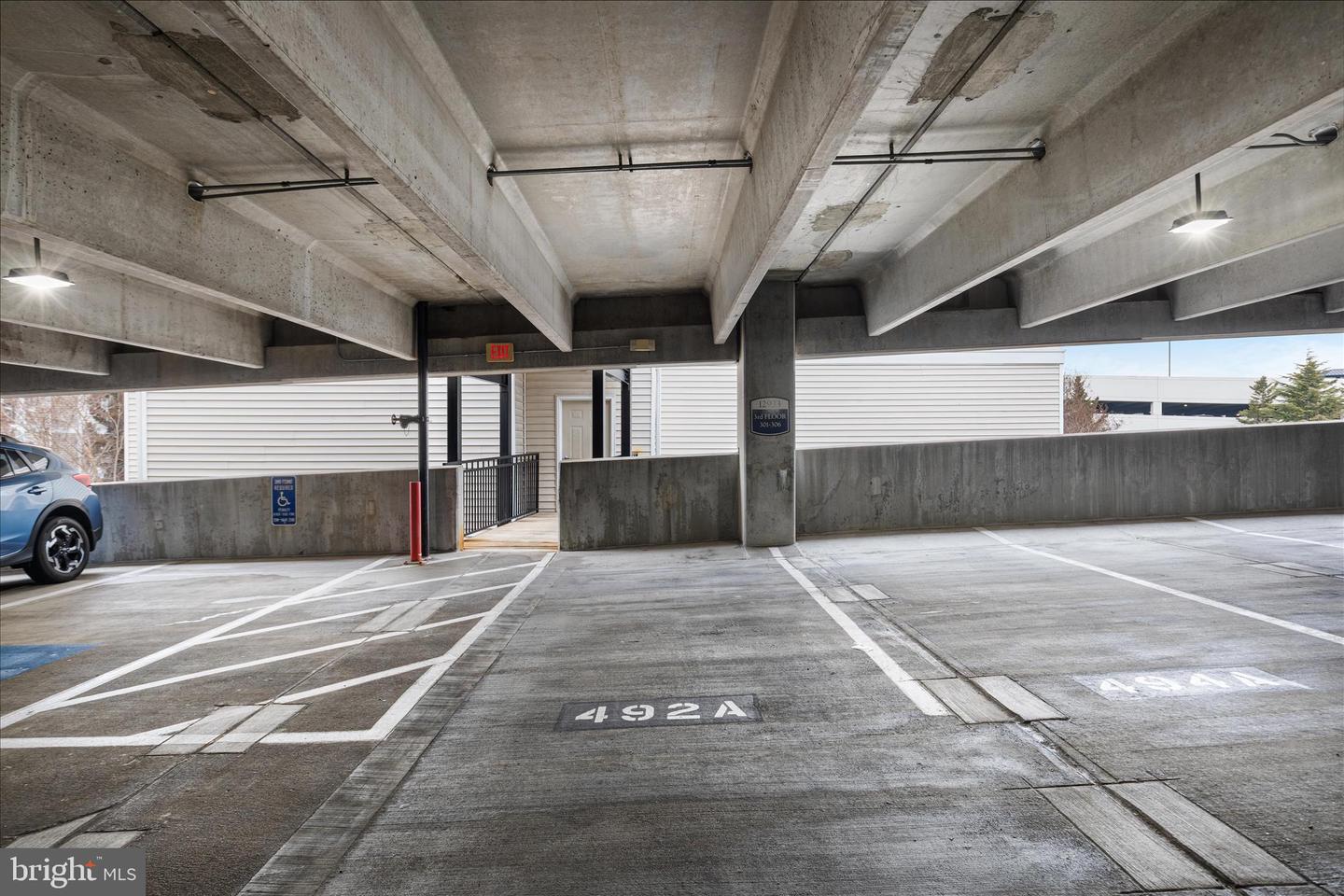 12933 CENTRE PARK CIR #406, HERNDON, Virginia 20171, 1 Bedroom Bedrooms, ,1 BathroomBathrooms,Residential,For sale,12933 CENTRE PARK CIR #406,VAFX2282732 MLS # VAFX2282732