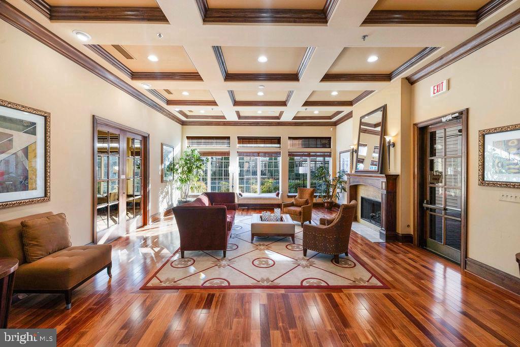 12933 CENTRE PARK CIR #406, HERNDON, Virginia 20171, 1 Bedroom Bedrooms, ,1 BathroomBathrooms,Residential,For sale,12933 CENTRE PARK CIR #406,VAFX2282732 MLS # VAFX2282732