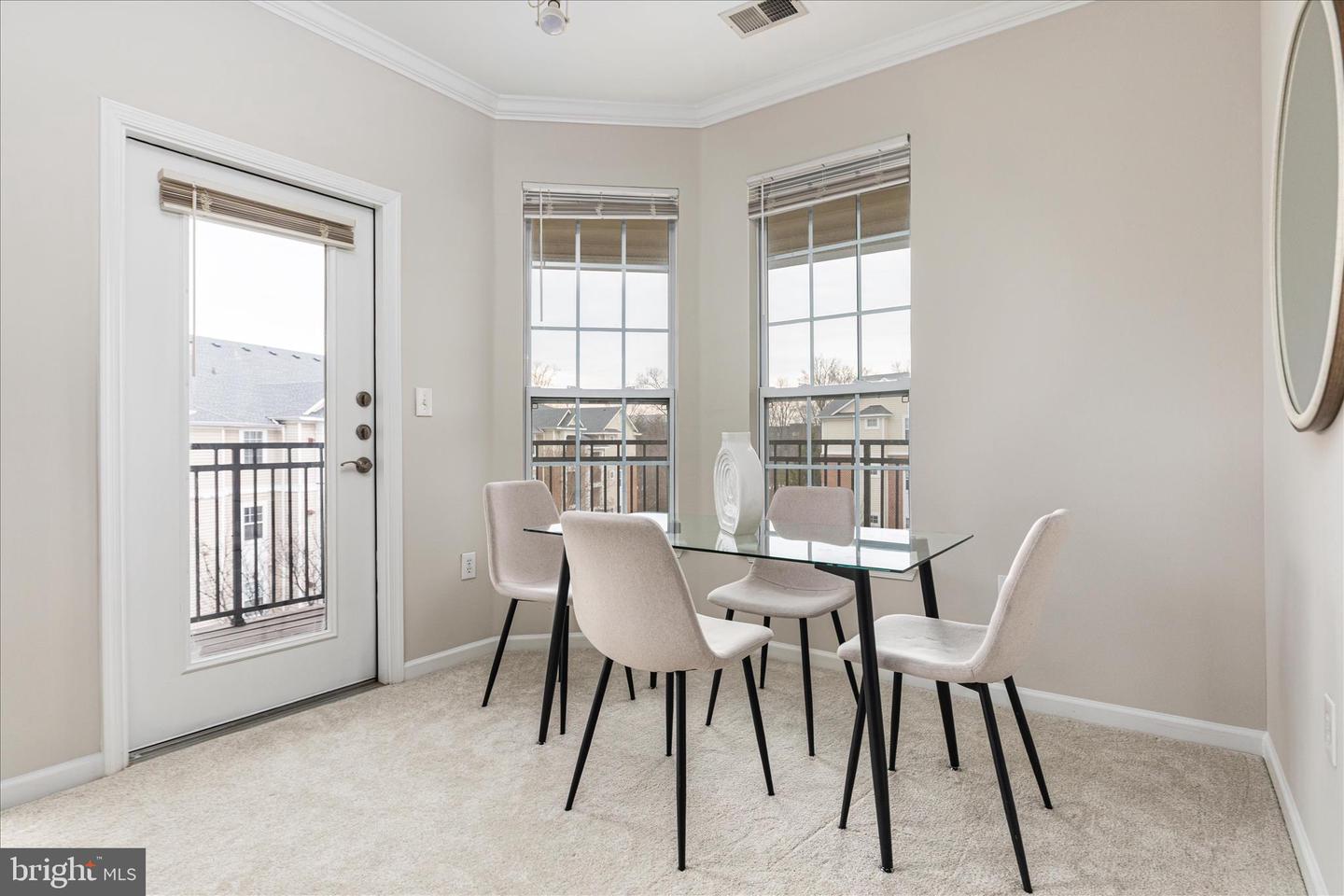 12933 CENTRE PARK CIR #406, HERNDON, Virginia 20171, 1 Bedroom Bedrooms, ,1 BathroomBathrooms,Residential,For sale,12933 CENTRE PARK CIR #406,VAFX2282732 MLS # VAFX2282732