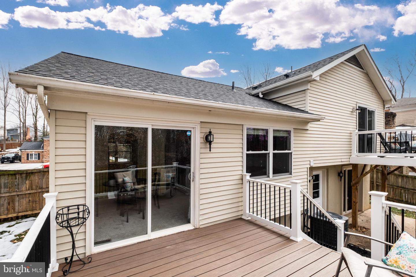 4073 TARPON LN, WOODBRIDGE, Virginia 22193, 3 Bedrooms Bedrooms, ,2 BathroomsBathrooms,Residential,For sale,4073 TARPON LN,VAPW2109272 MLS # VAPW2109272