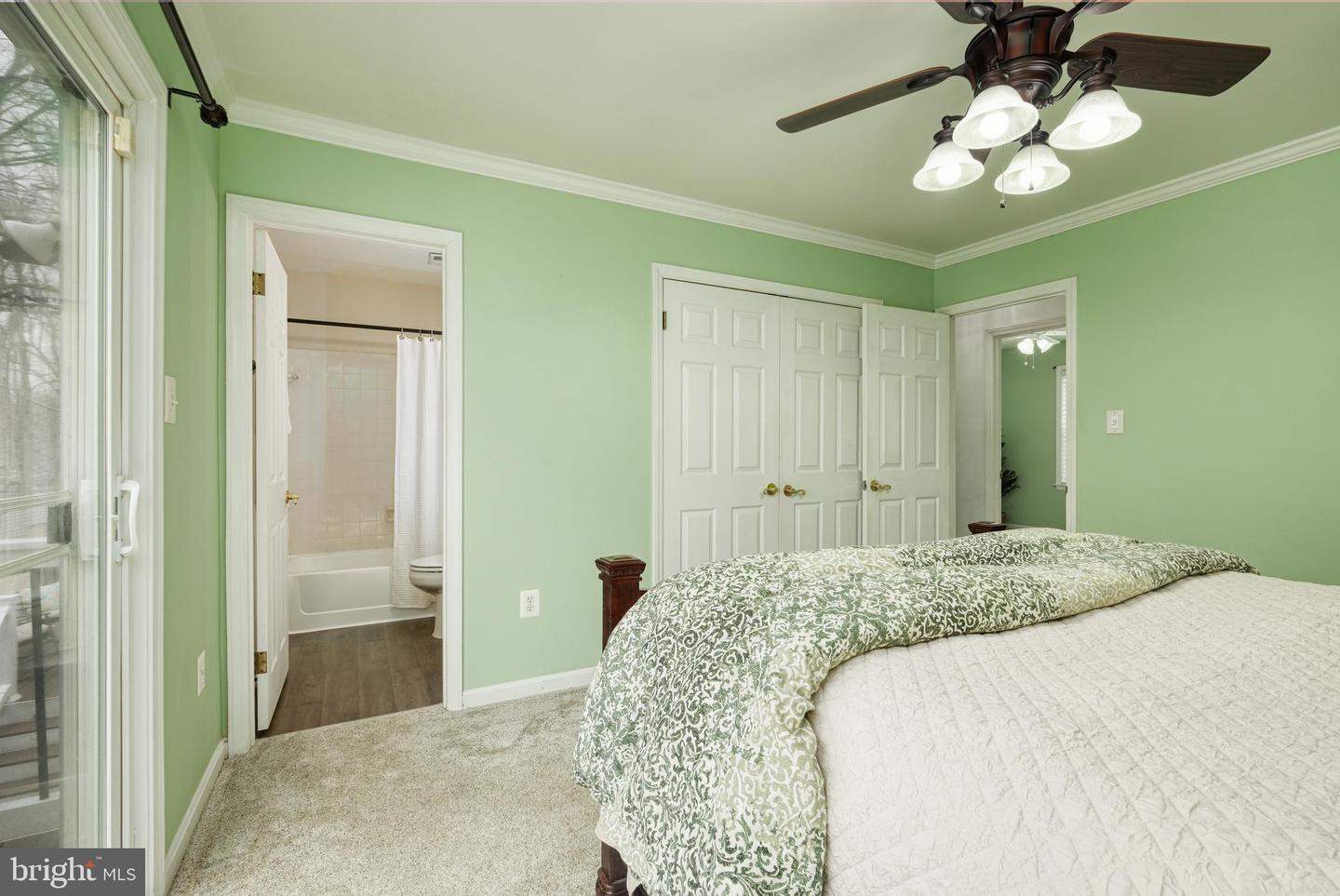 4073 TARPON LN, WOODBRIDGE, Virginia 22193, 3 Bedrooms Bedrooms, ,2 BathroomsBathrooms,Residential,For sale,4073 TARPON LN,VAPW2109272 MLS # VAPW2109272