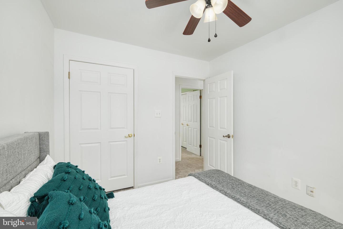 4073 TARPON LN, WOODBRIDGE, Virginia 22193, 3 Bedrooms Bedrooms, ,2 BathroomsBathrooms,Residential,For sale,4073 TARPON LN,VAPW2109272 MLS # VAPW2109272