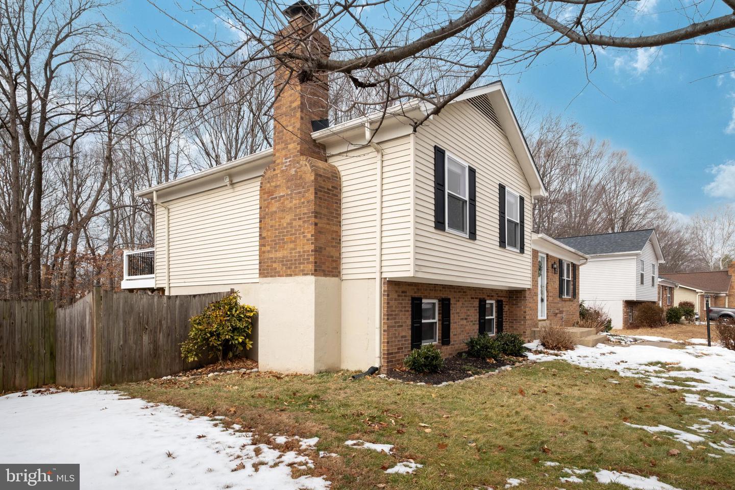 4073 TARPON LN, WOODBRIDGE, Virginia 22193, 3 Bedrooms Bedrooms, ,2 BathroomsBathrooms,Residential,For sale,4073 TARPON LN,VAPW2109272 MLS # VAPW2109272