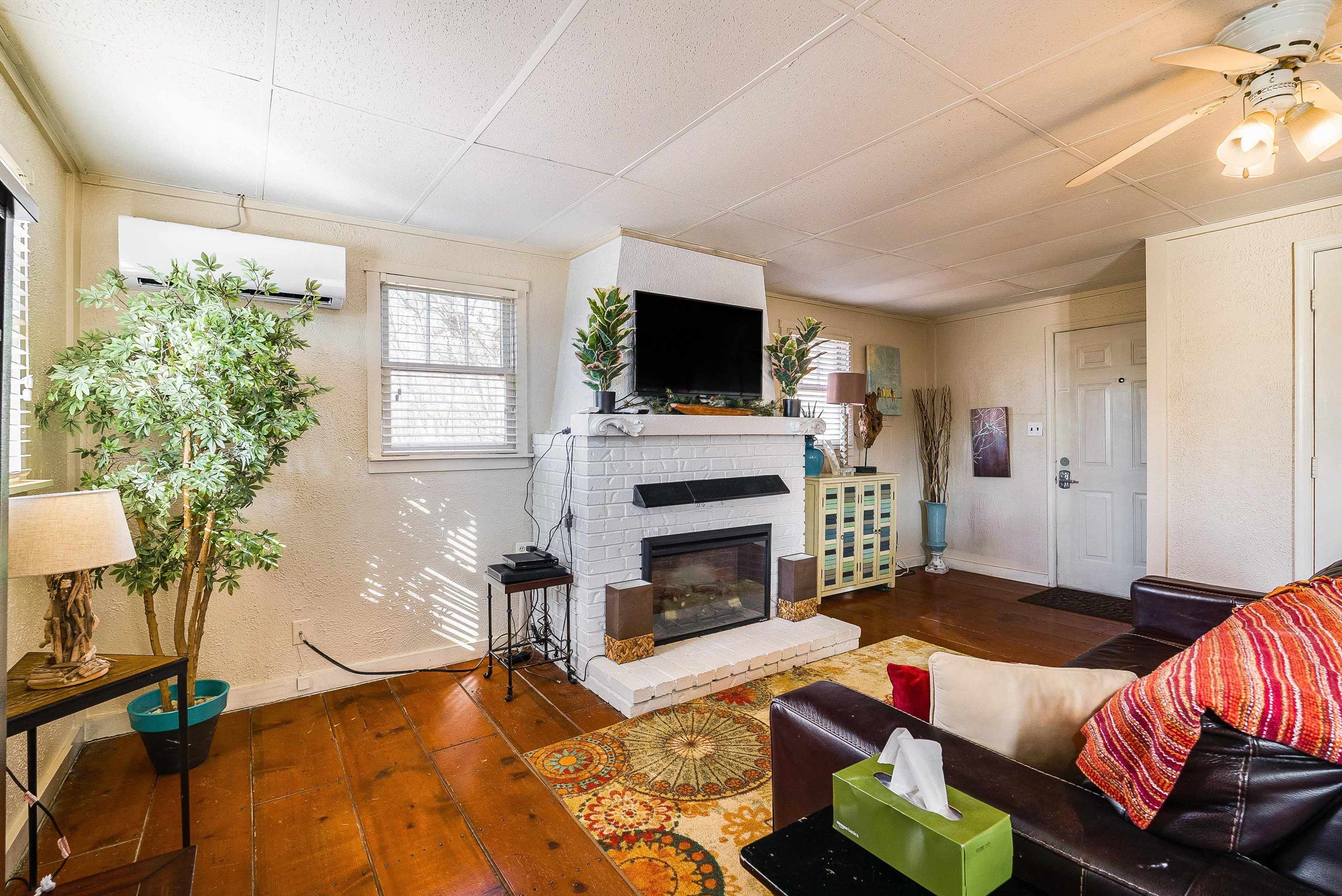 755 WILDWOOD LN, SHENANDOAH, Virginia 22849, 1 Bedroom Bedrooms, ,1 BathroomBathrooms,Residential,755 WILDWOOD LN,672071 MLS # 672071