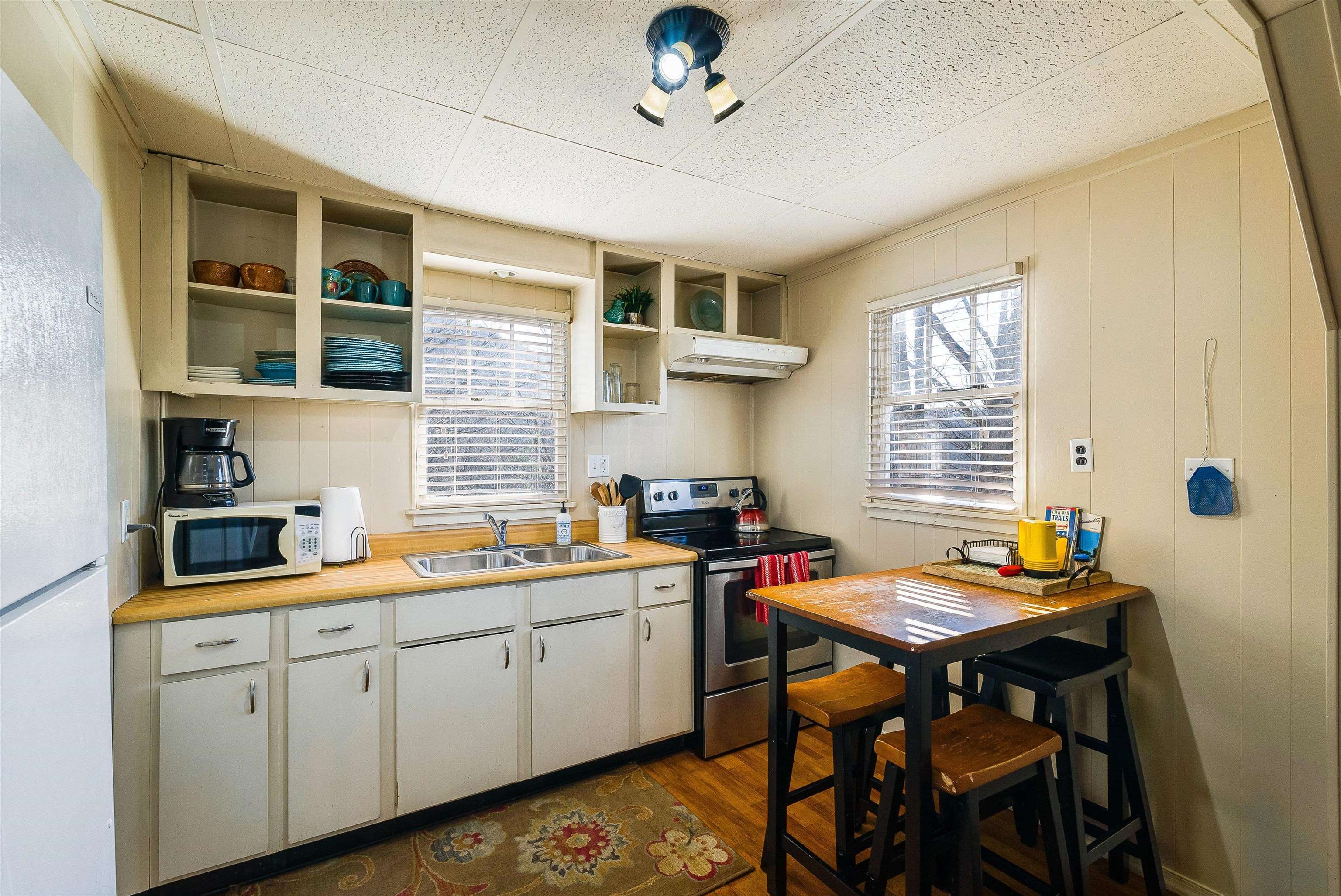 755 WILDWOOD LN, SHENANDOAH, Virginia 22849, 1 Bedroom Bedrooms, ,1 BathroomBathrooms,Residential,755 WILDWOOD LN,672071 MLS # 672071