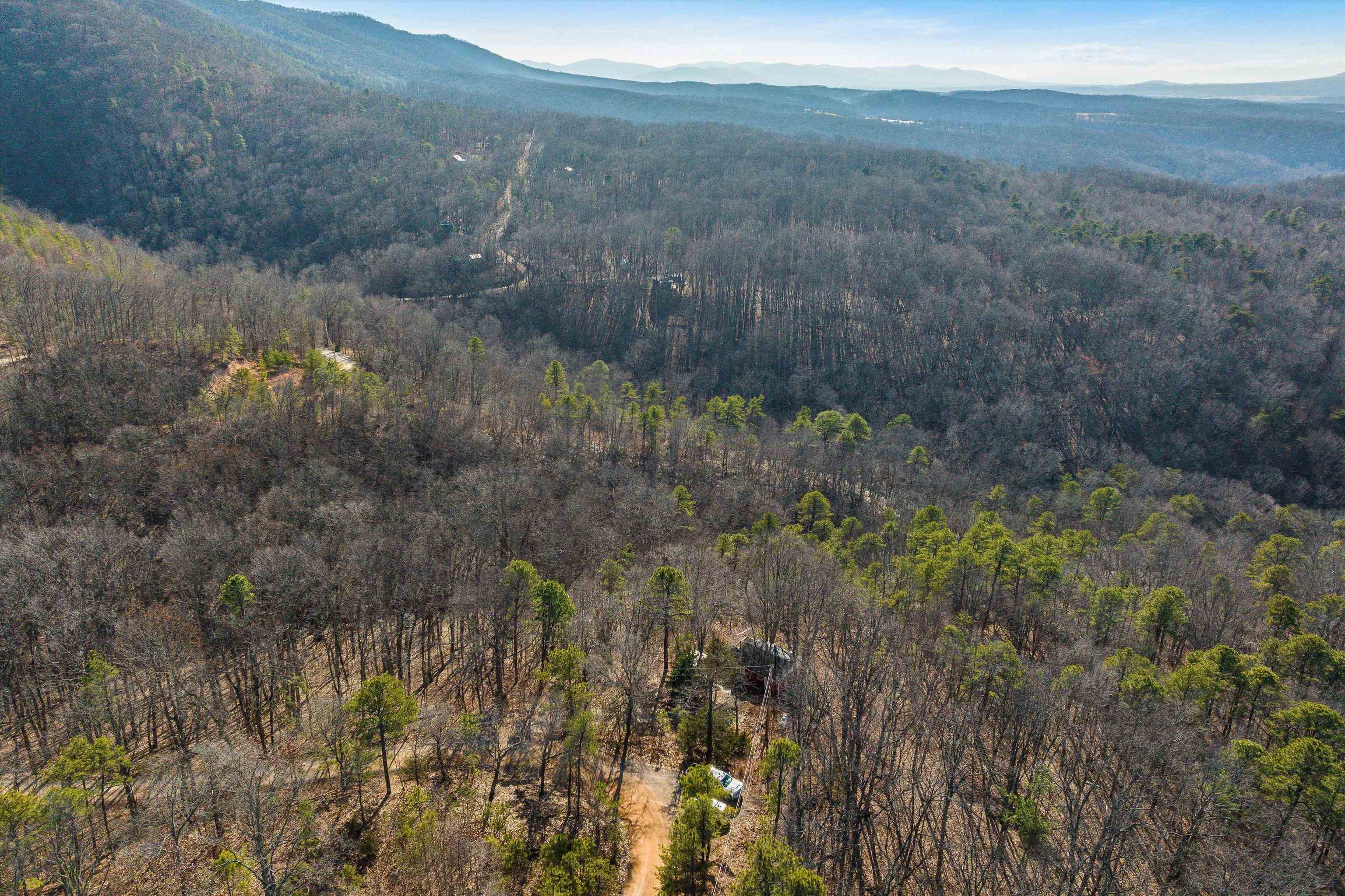 755 WILDWOOD LN, SHENANDOAH, Virginia 22849, 1 Bedroom Bedrooms, ,1 BathroomBathrooms,Residential,755 WILDWOOD LN,672071 MLS # 672071