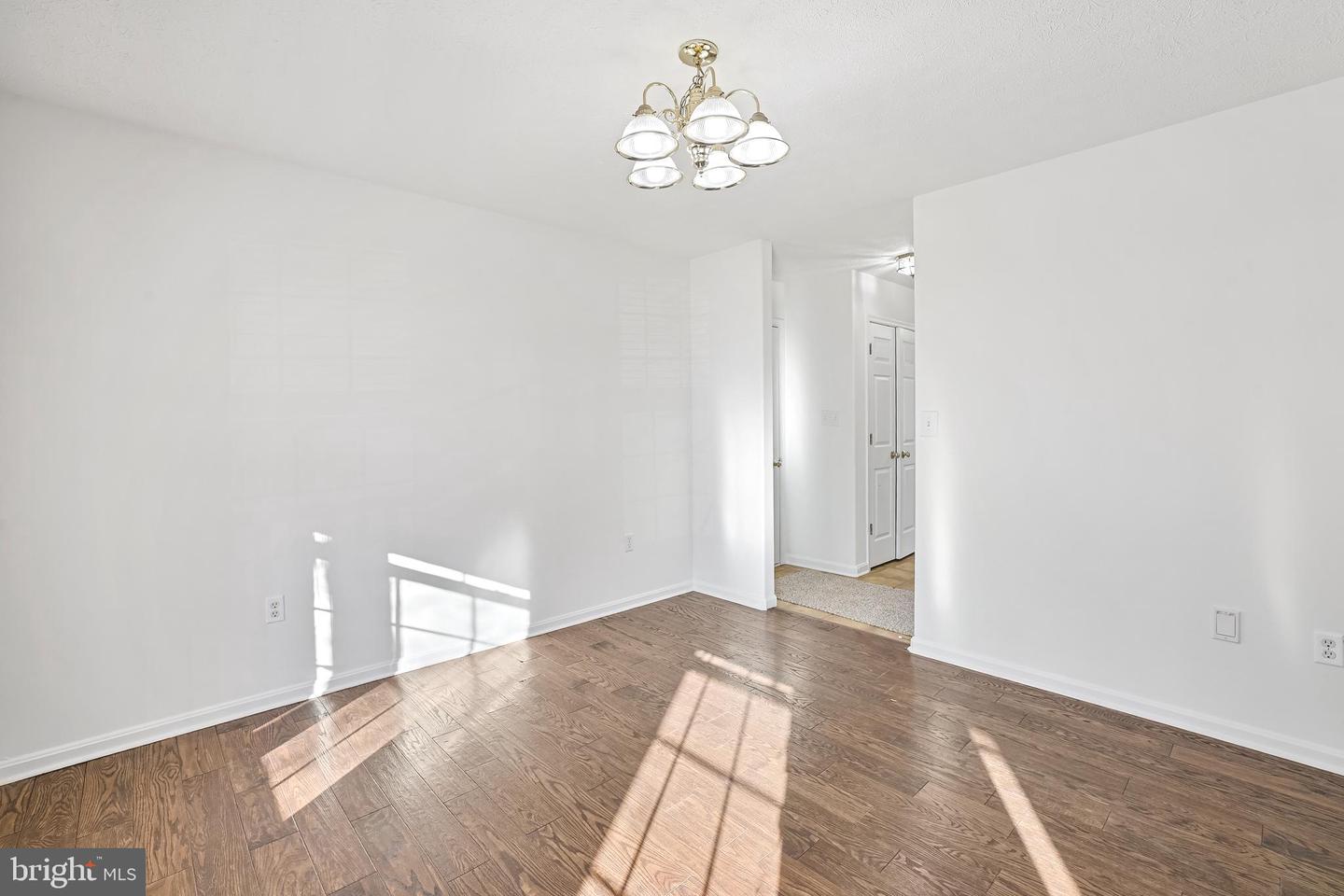 3004 CAHILL ST, FREDERICKSBURG, Virginia 22408, 4 Bedrooms Bedrooms, 9 Rooms Rooms,2 BathroomsBathrooms,Residential,For sale,3004 CAHILL ST,VASP2038236 MLS # VASP2038236