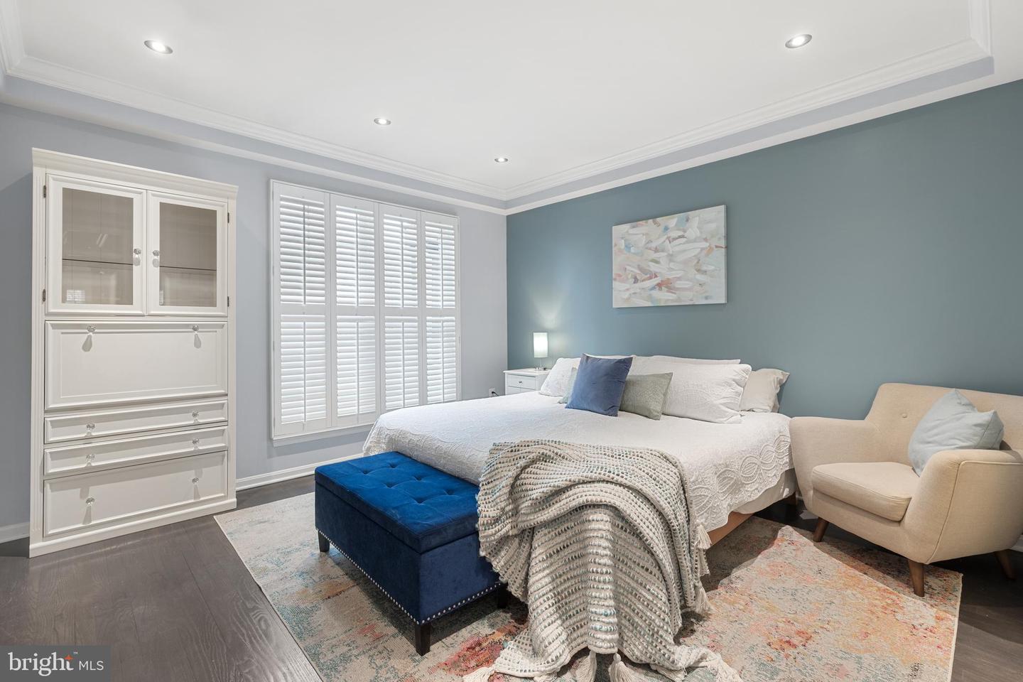 1613 POTOMAC GREENS DR #A, ALEXANDRIA, Virginia 22314, 2 Bedrooms Bedrooms, ,2 BathroomsBathrooms,Residential,For sale,1613 POTOMAC GREENS DR #A,VAAX2052606 MLS # VAAX2052606