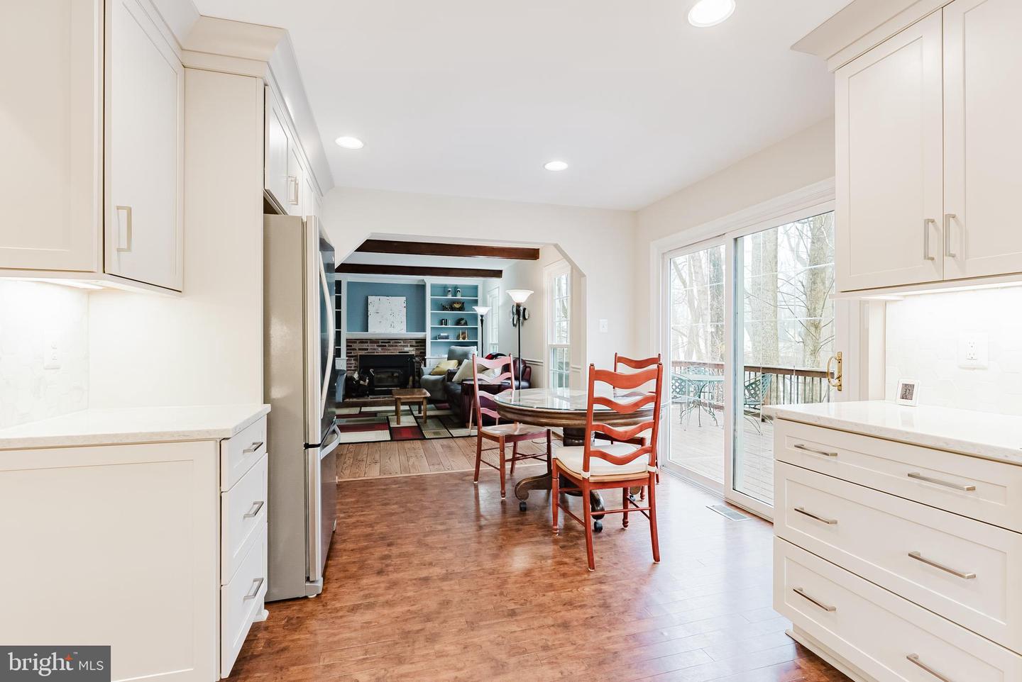 11410 OCTAGON CT, FAIRFAX, Virginia 22030, 5 Bedrooms Bedrooms, ,2 BathroomsBathrooms,Residential,For sale,11410 OCTAGON CT,VAFX2283210 MLS # VAFX2283210