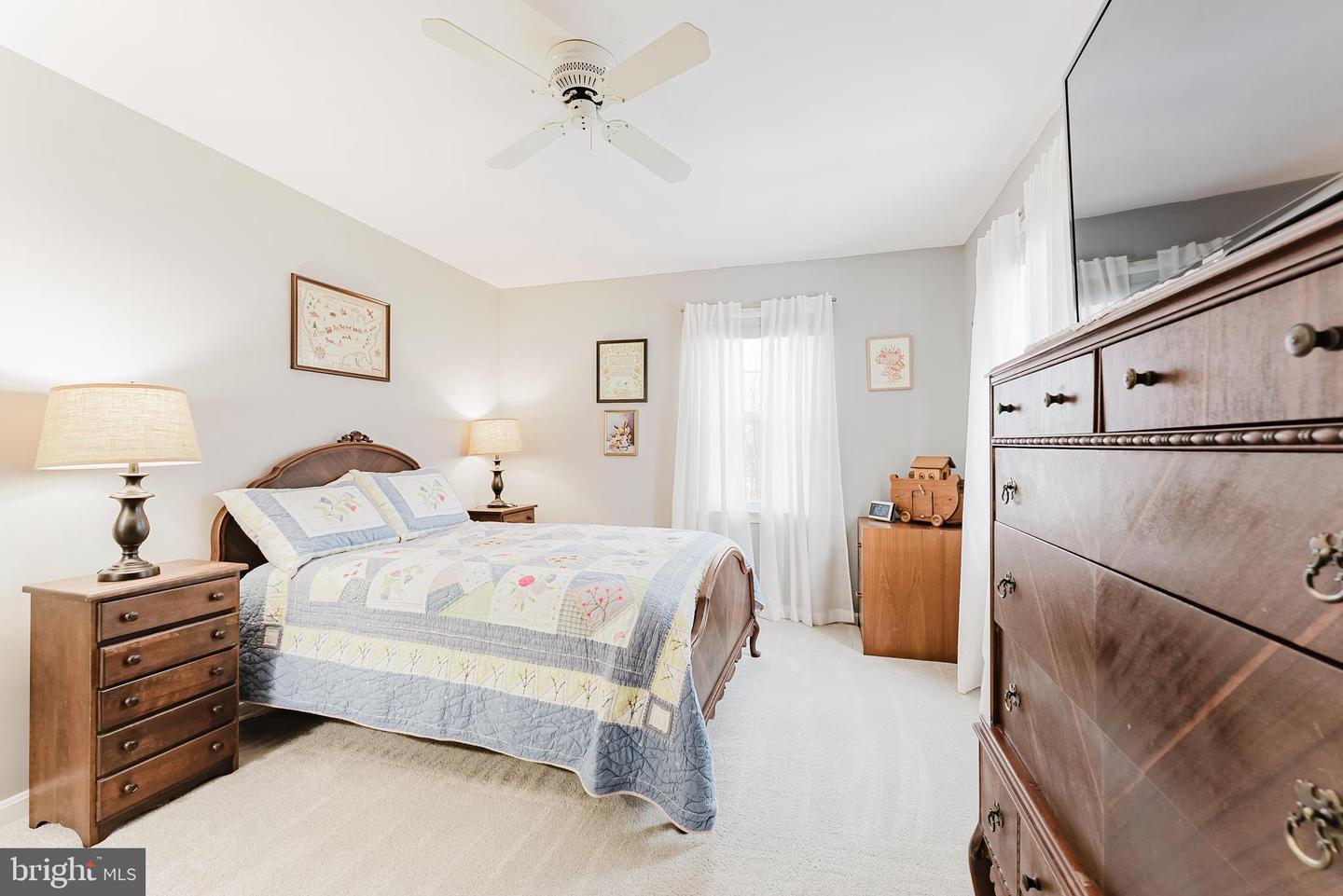 11410 OCTAGON CT, FAIRFAX, Virginia 22030, 5 Bedrooms Bedrooms, ,2 BathroomsBathrooms,Residential,For sale,11410 OCTAGON CT,VAFX2283210 MLS # VAFX2283210