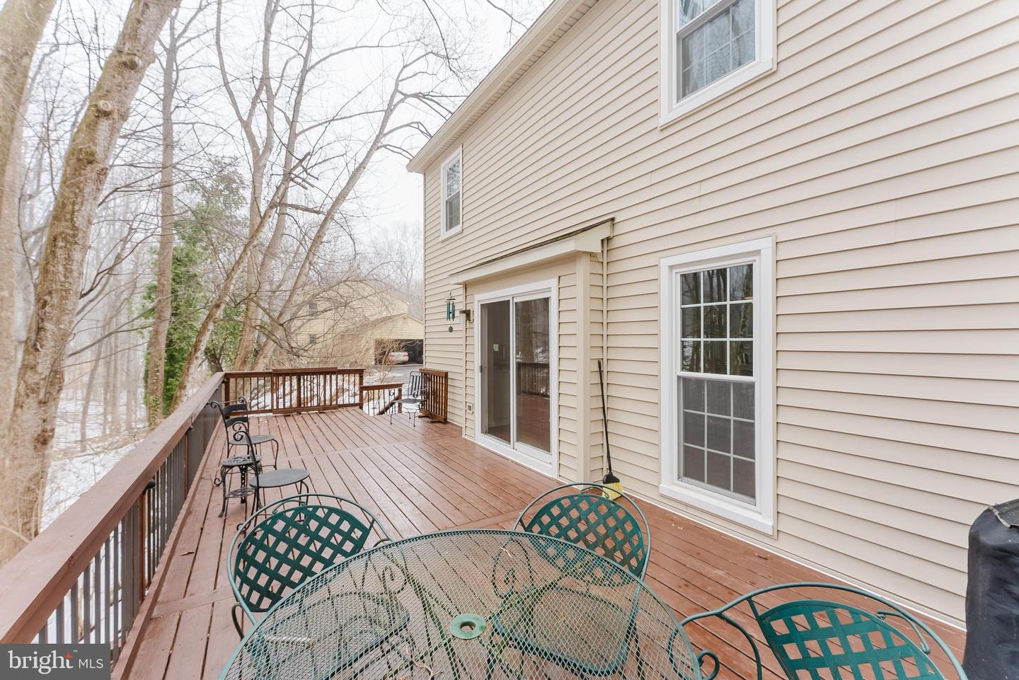 11410 OCTAGON CT, FAIRFAX, Virginia 22030, 5 Bedrooms Bedrooms, ,2 BathroomsBathrooms,Residential,For sale,11410 OCTAGON CT,VAFX2283210 MLS # VAFX2283210