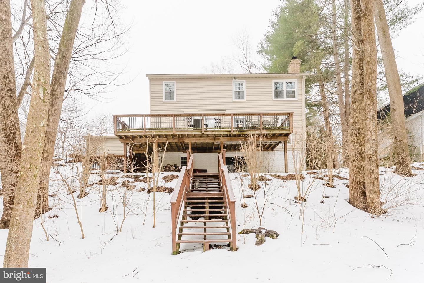 11410 OCTAGON CT, FAIRFAX, Virginia 22030, 5 Bedrooms Bedrooms, ,2 BathroomsBathrooms,Residential,For sale,11410 OCTAGON CT,VAFX2283210 MLS # VAFX2283210