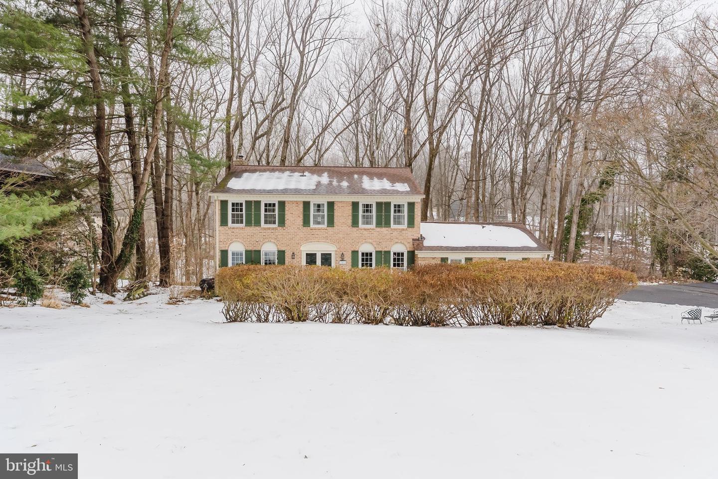 11410 OCTAGON CT, FAIRFAX, Virginia 22030, 5 Bedrooms Bedrooms, ,2 BathroomsBathrooms,Residential,For sale,11410 OCTAGON CT,VAFX2283210 MLS # VAFX2283210