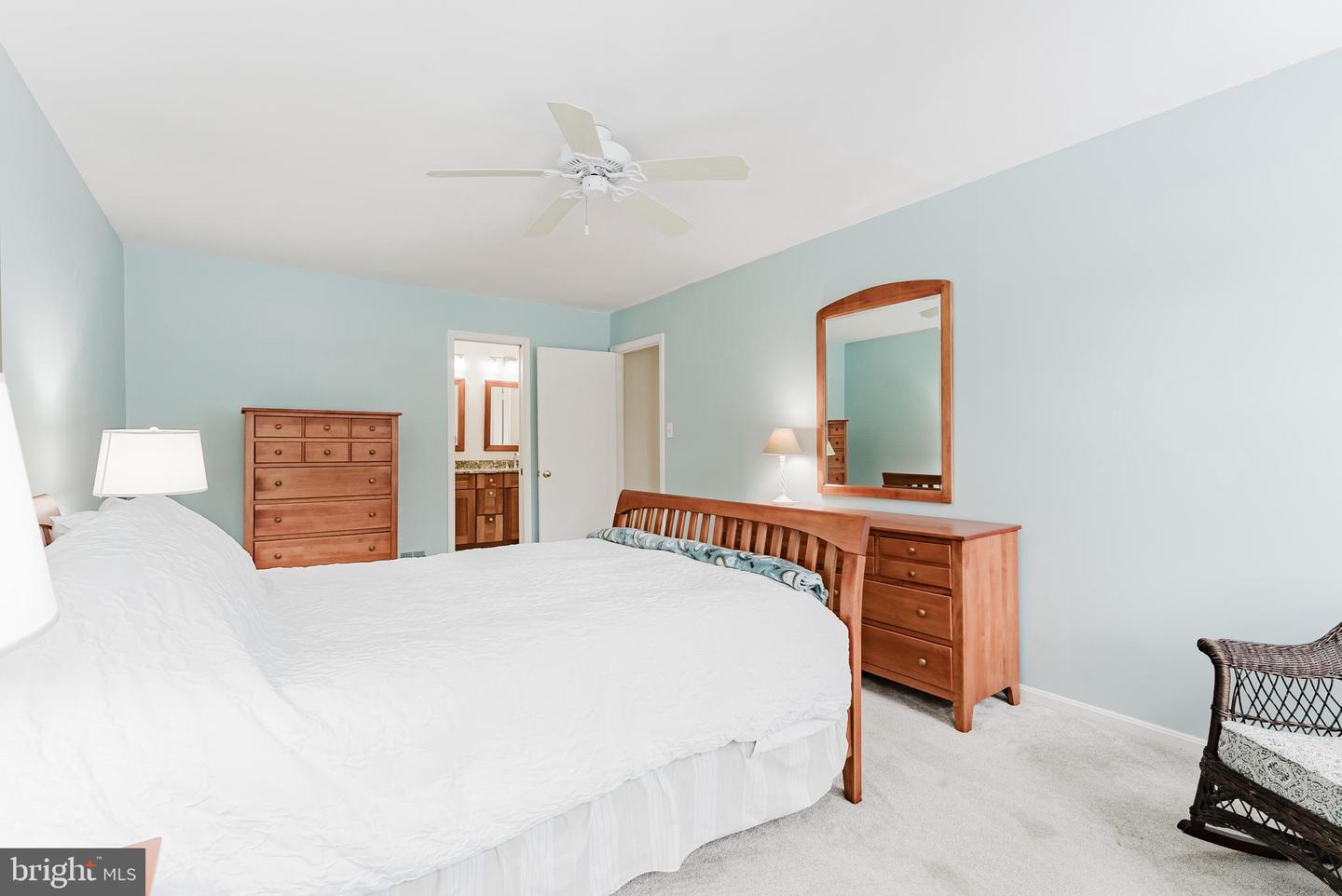 7200 DUCK CT, SPRINGFIELD, Virginia 22152, 4 Bedrooms Bedrooms, ,2 BathroomsBathrooms,Residential,For sale,7200 DUCK CT,VAFX2283348 MLS # VAFX2283348