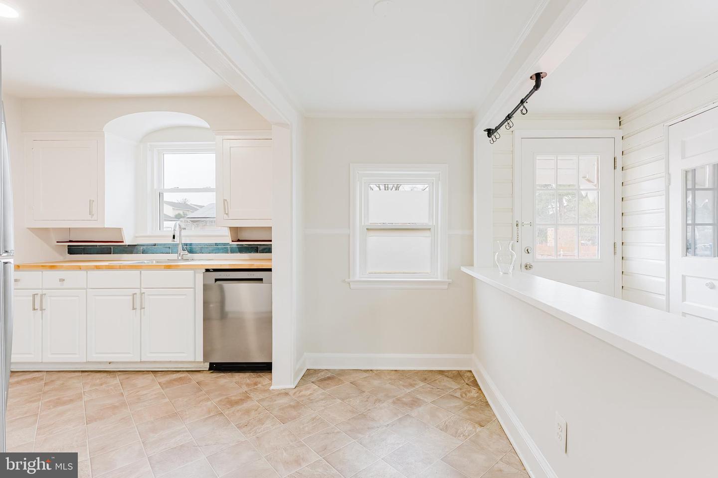 8538 WOODLAWN CT, ALEXANDRIA, Virginia 22309, 3 Bedrooms Bedrooms, ,1 BathroomBathrooms,Residential,For sale,8538 WOODLAWN CT,VAFX2283368 MLS # VAFX2283368