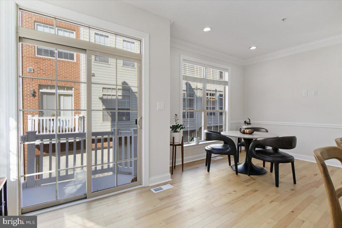 435 N GEORGE MASON DR, ARLINGTON, Virginia 22203, 4 Bedrooms Bedrooms, ,4 BathroomsBathrooms,Residential,For sale,435 N GEORGE MASON DR,VAAR2067368 MLS # VAAR2067368 435 N GEORGE MASON DR, ARLINGTON, Virginia 22203, 4 Bedrooms Bedrooms, ,4 BathroomsBathrooms,Residential,For sale,435 N GEORGE MASON DR,VAAR2067368 MLS # VAAR2067368