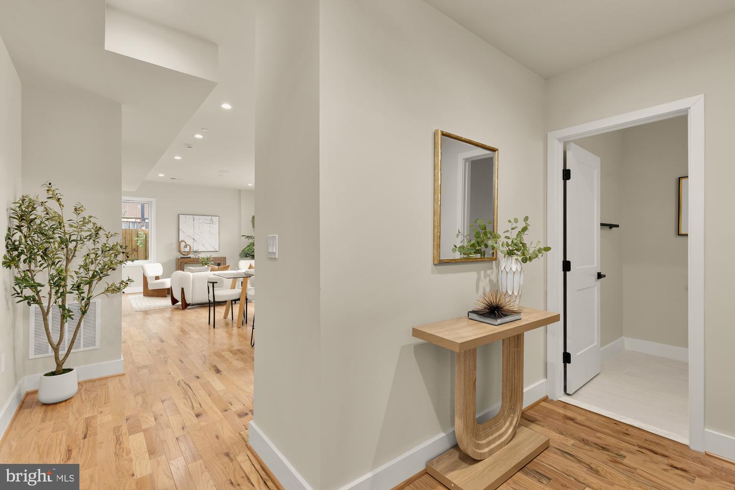 3646 13TH ST NW #3, WASHINGTON, District Of Columbia 20010, 4 Bedrooms Bedrooms, ,2 BathroomsBathrooms,Residential,For sale,3646 13TH ST NW #3,DCDC2240338 MLS # DCDC2240338