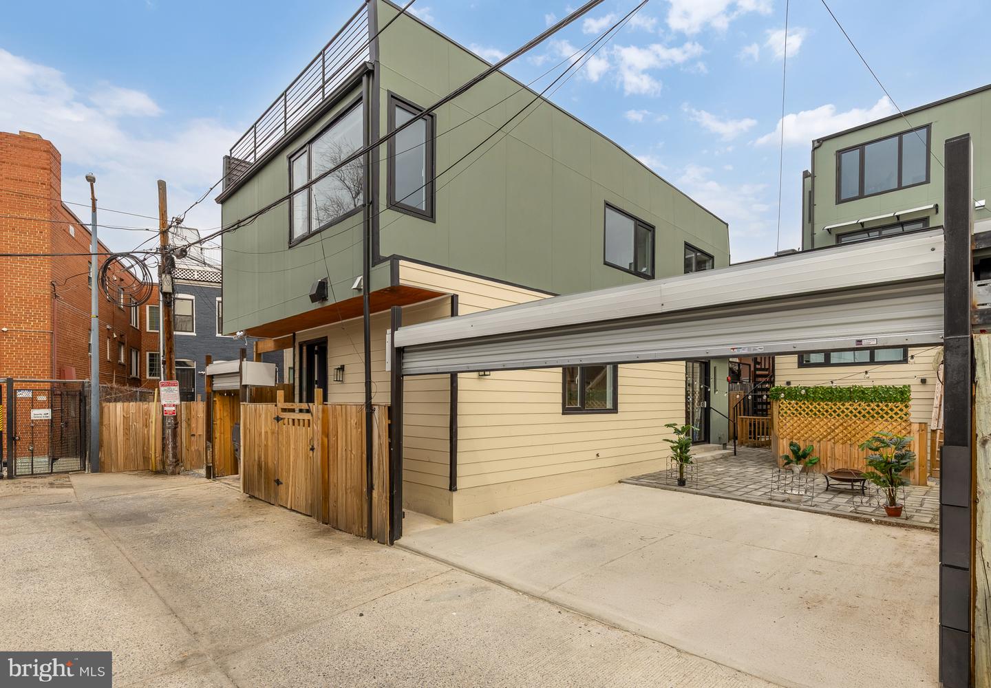 3646 13TH ST NW #3, WASHINGTON, District Of Columbia 20010, 4 Bedrooms Bedrooms, ,2 BathroomsBathrooms,Residential,For sale,3646 13TH ST NW #3,DCDC2240338 MLS # DCDC2240338